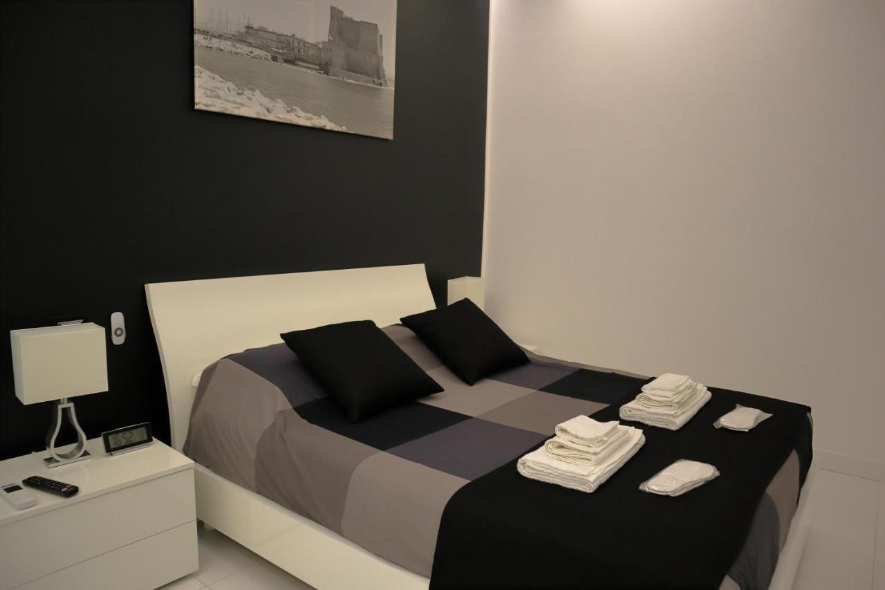 Rettifilo 201 Exclusive Rooms Nápoles Exterior foto