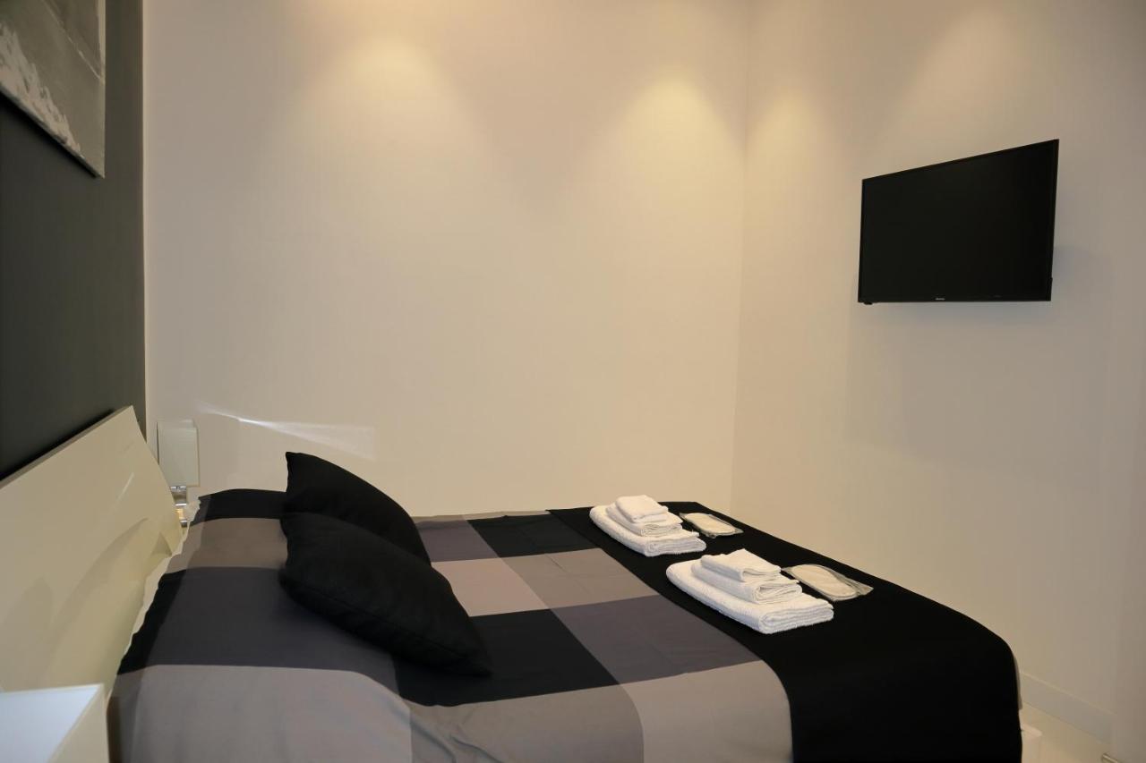 Rettifilo 201 Exclusive Rooms Nápoles Exterior foto