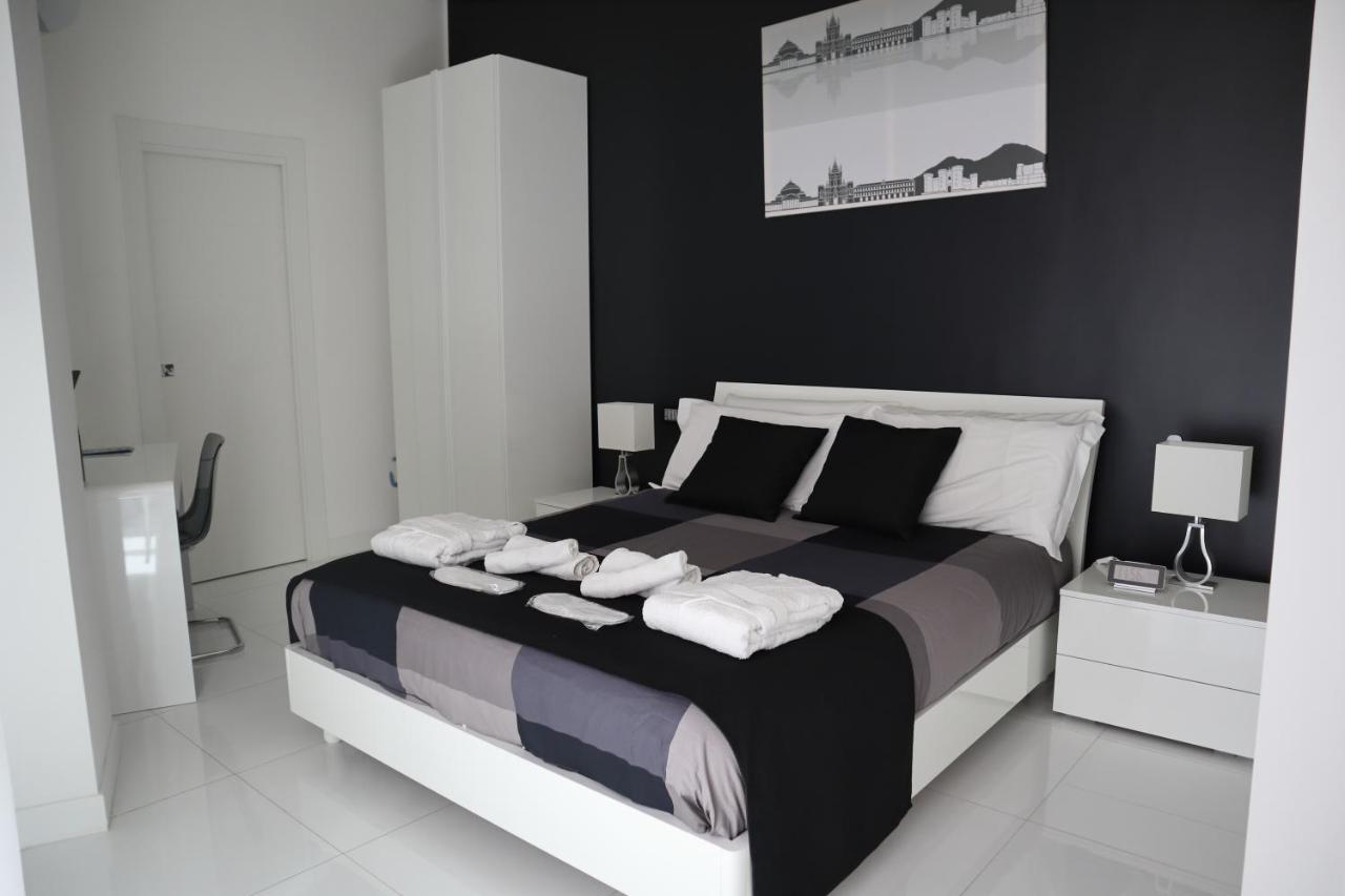 Rettifilo 201 Exclusive Rooms Nápoles Exterior foto
