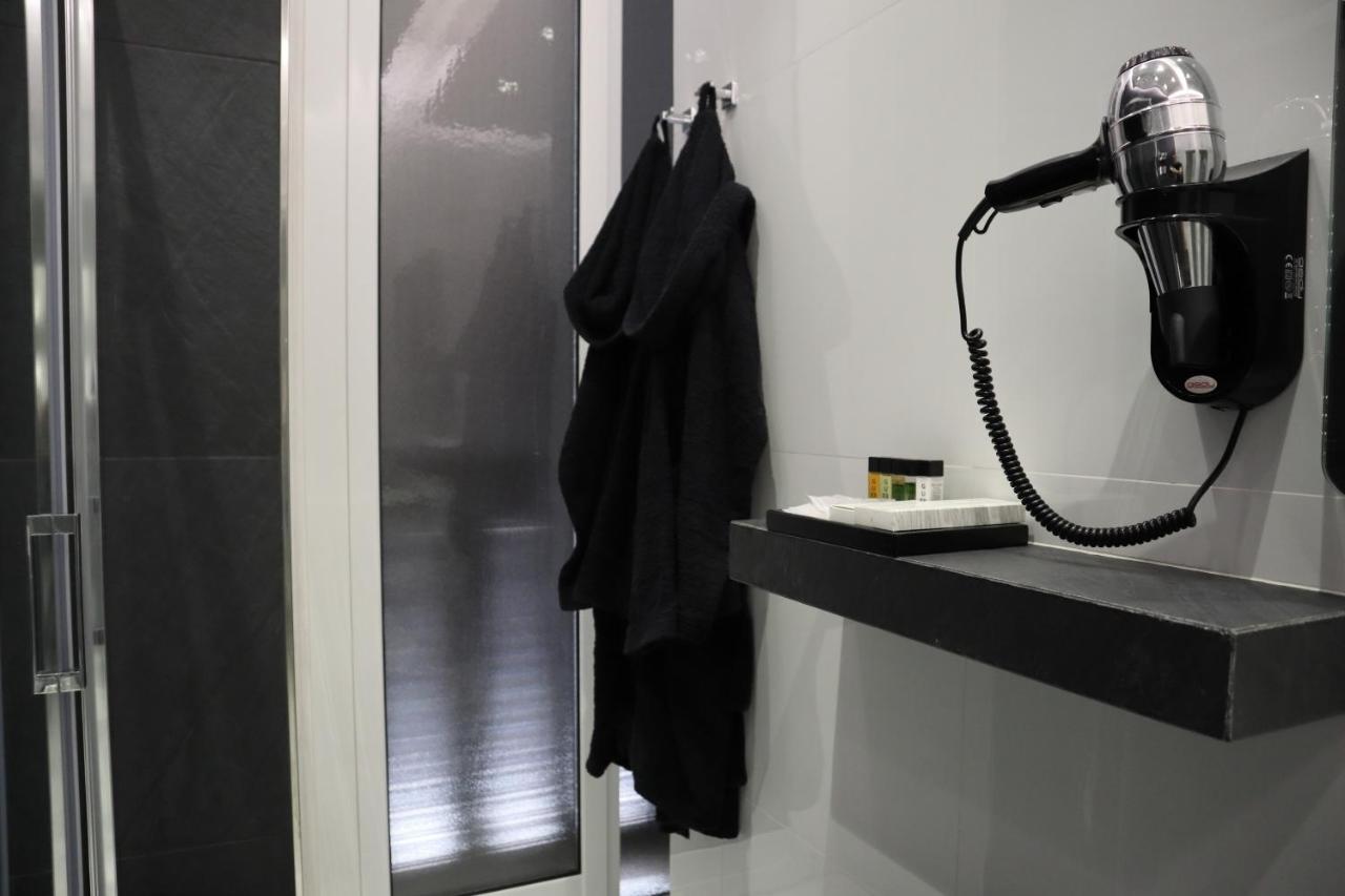 Rettifilo 201 Exclusive Rooms Nápoles Exterior foto