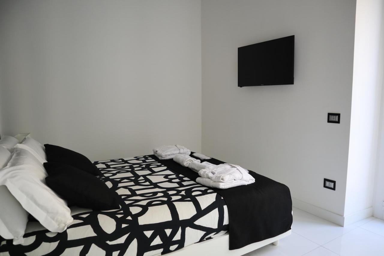Rettifilo 201 Exclusive Rooms Nápoles Exterior foto